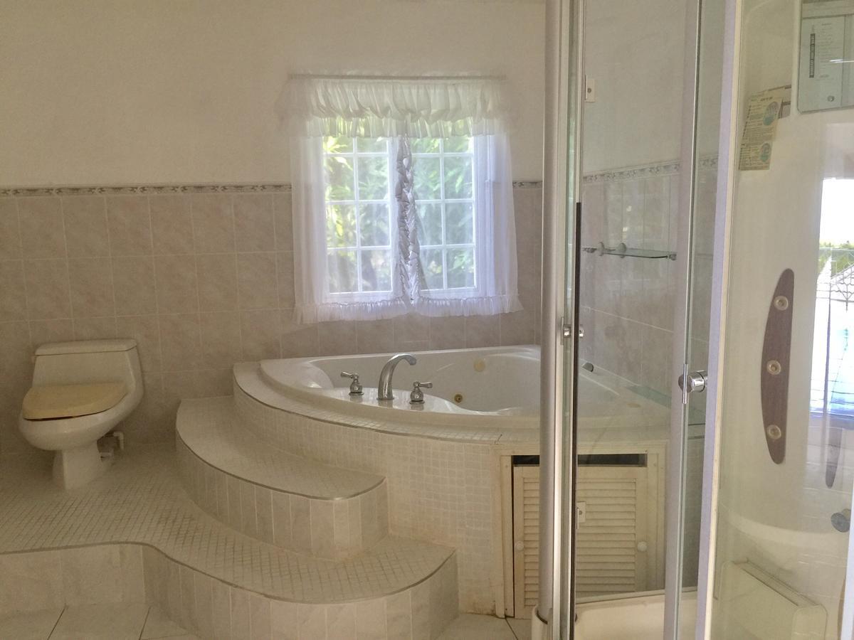 San Sky Apartment Drapers Екстериор снимка