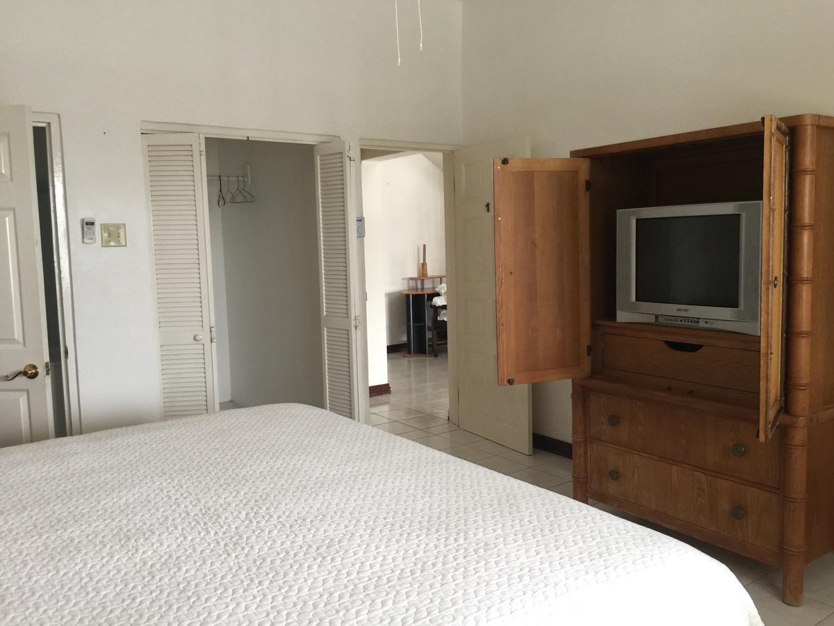 San Sky Apartment Drapers Екстериор снимка