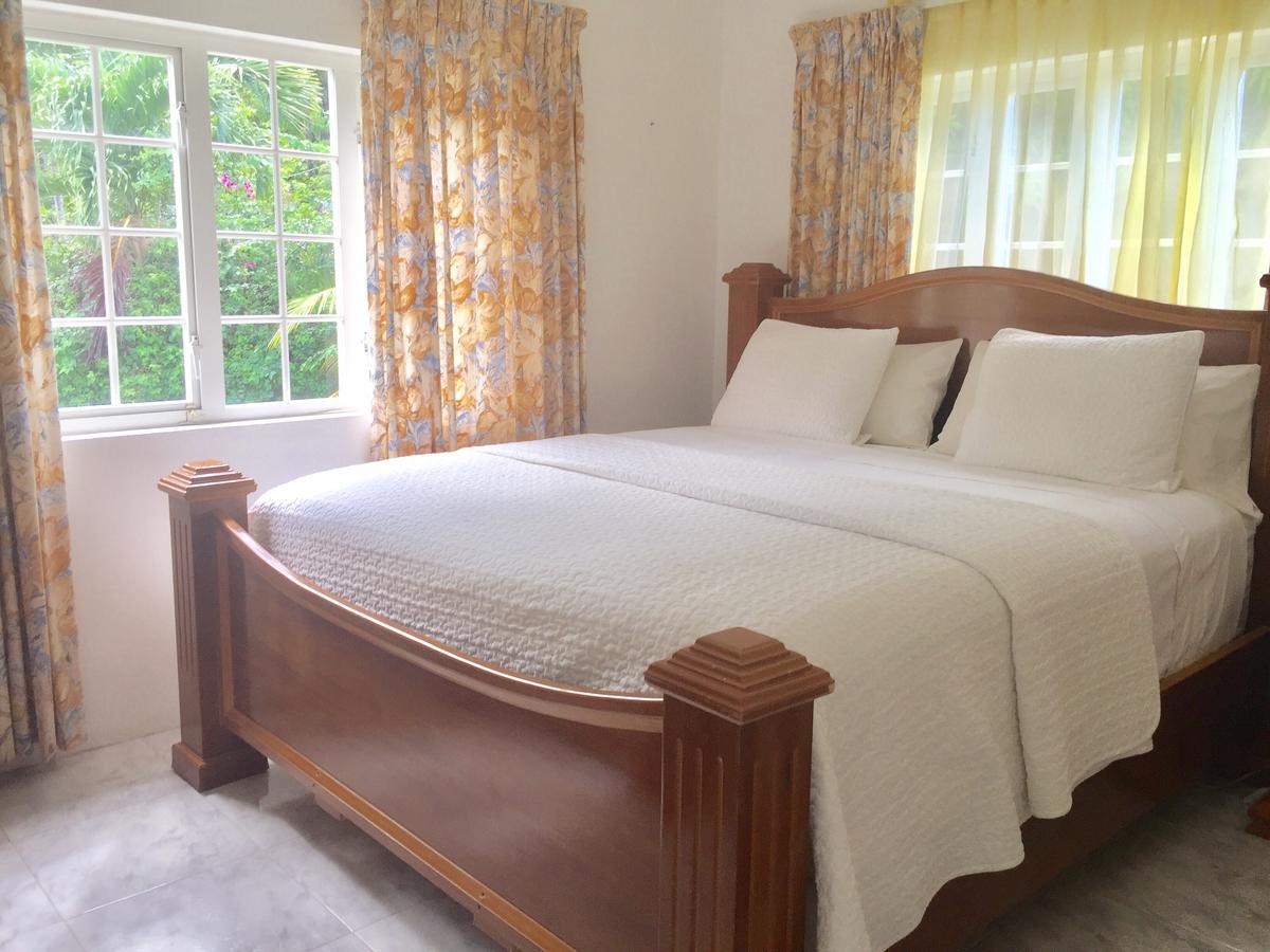 San Sky Apartment Drapers Екстериор снимка