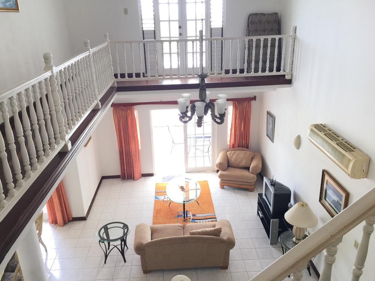 San Sky Apartment Drapers Екстериор снимка
